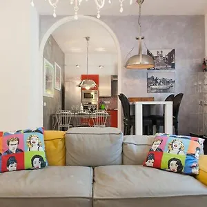 Centre With 3 Bed Chez Claude Appartamento