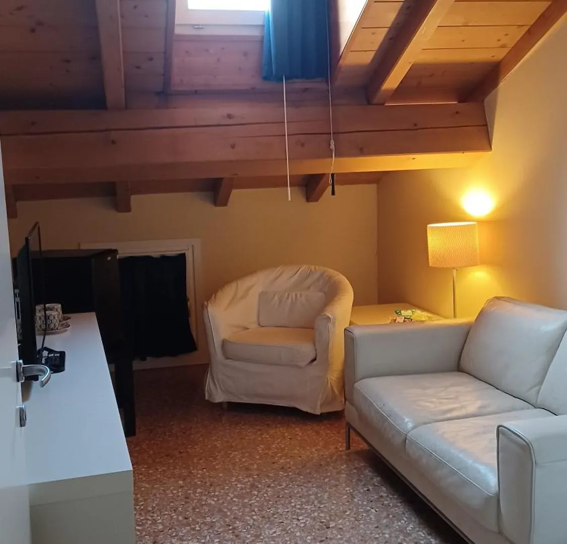 All'Opera Prima Verona Bed & Breakfast