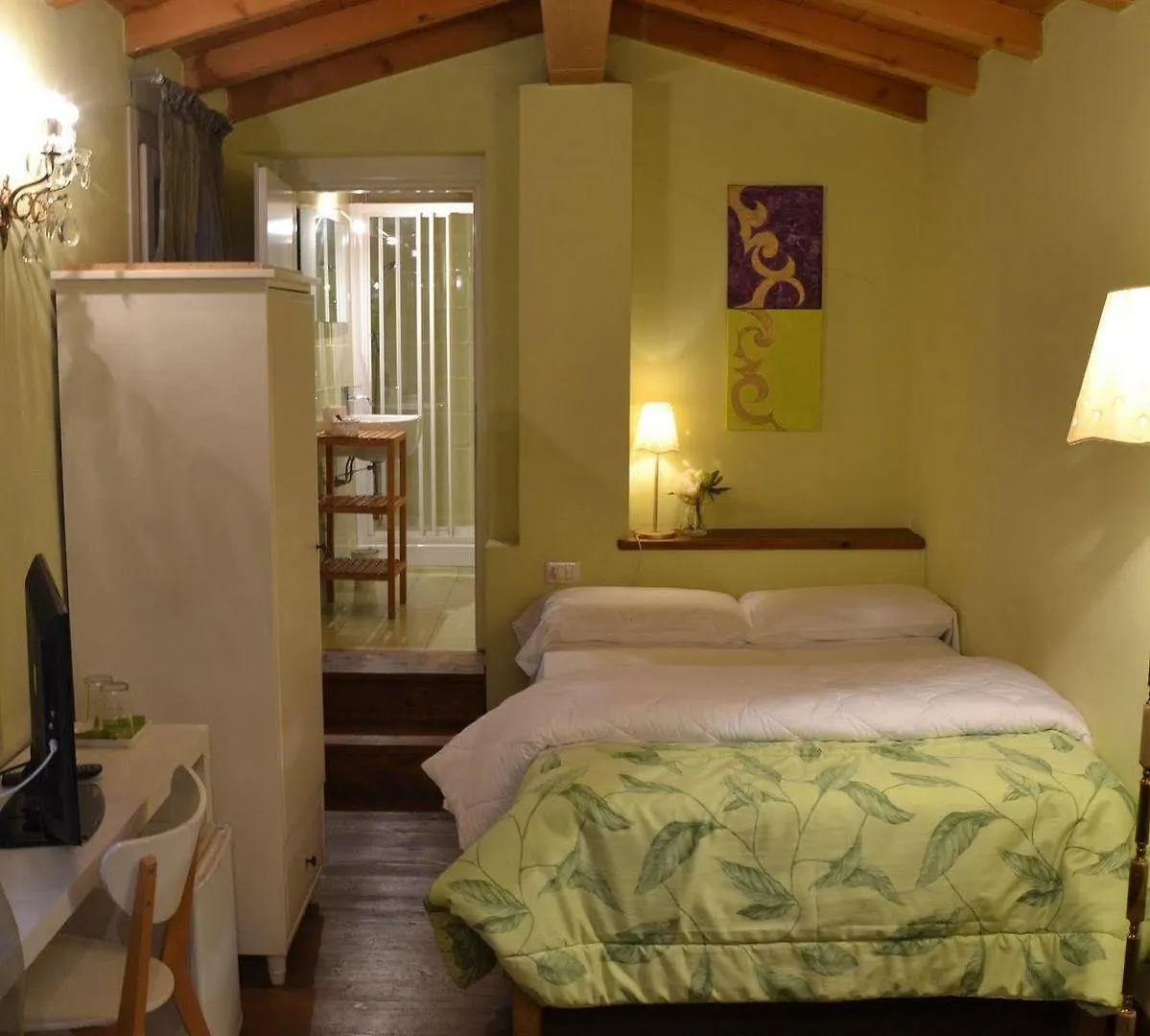 Bed and Breakfast All'Opera Prima Βερόνα